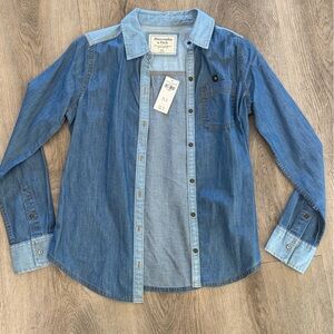 Abercrombie & Fitch Men's Blue Denim Shirt
